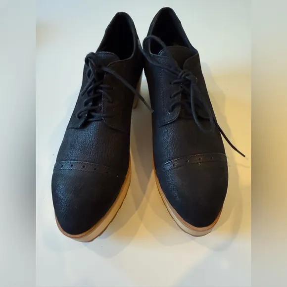 Eileen Fisher Women's Black Oxfords