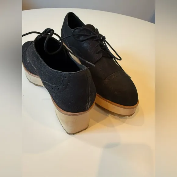 Eileen Fisher Women's Black Oxfords