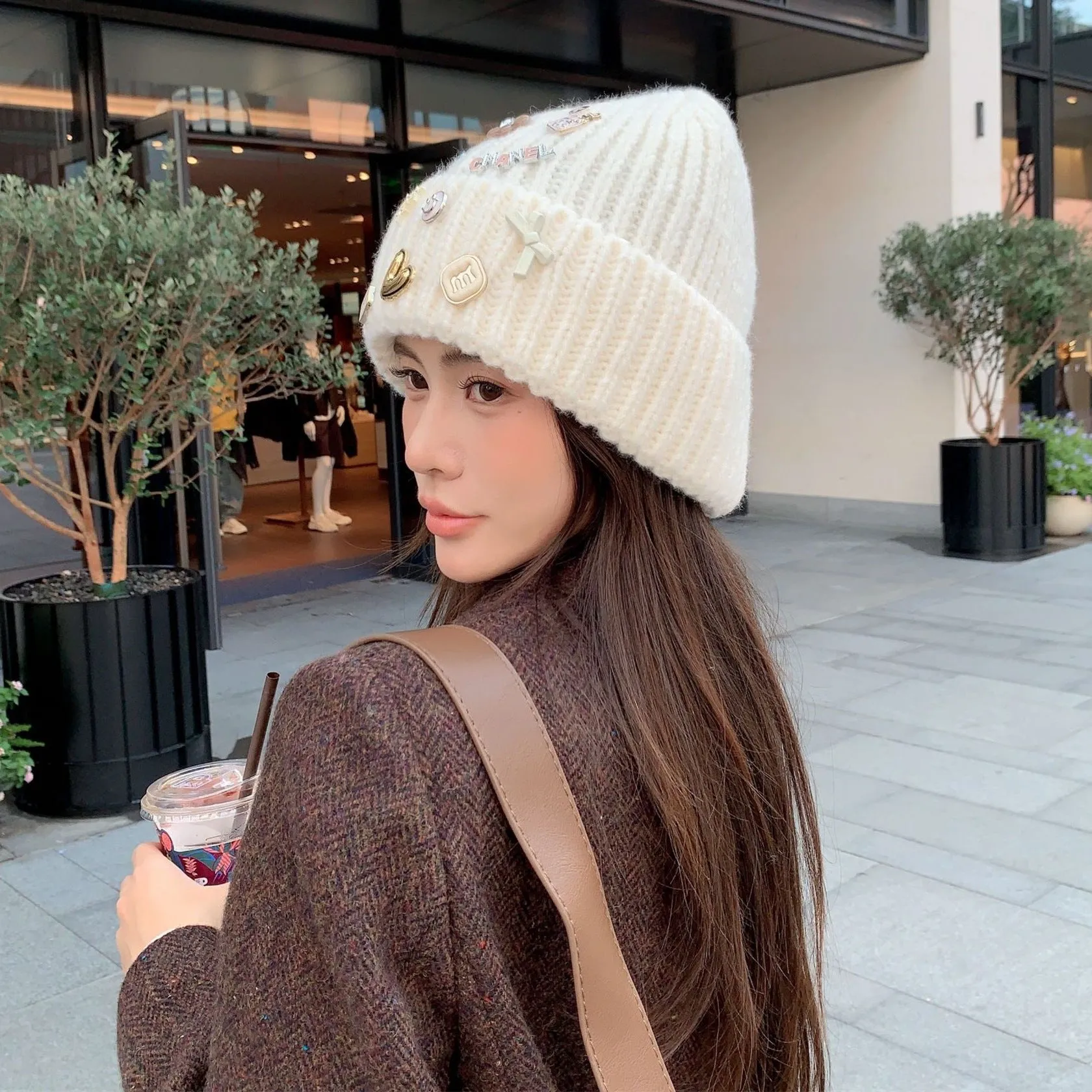 INSTOCK-Autumn and winter cap for women