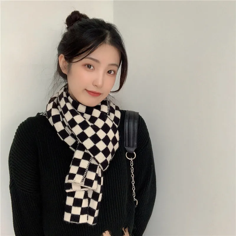 INSTOCK- Korean version of high-end checkerboard women's scarf