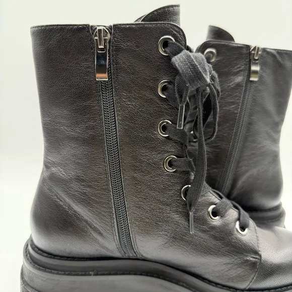 Jessica Simpson Women's Platform Combat Booties Size 6B