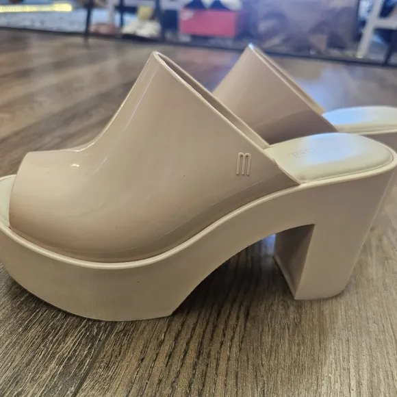 Platforms, barbie, casual, 90s, jelly, streetwear, style, vacation, basic