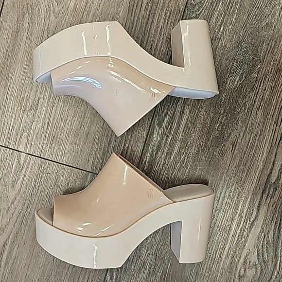Platforms, barbie, casual, 90s, jelly, streetwear, style, vacation, basic